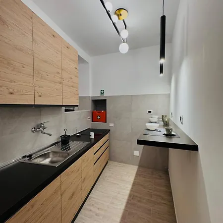 Fralina House 3* Monterotondo (Lazio)